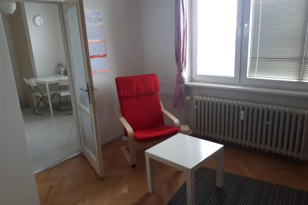 Room In Apartment Prague 3 Dış mekan fotoğraf